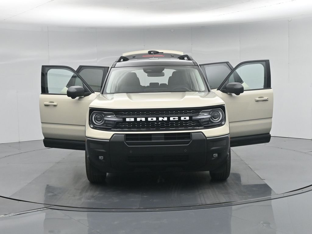 Certified Used 2025 Beige Ford Outer Banks image 34
