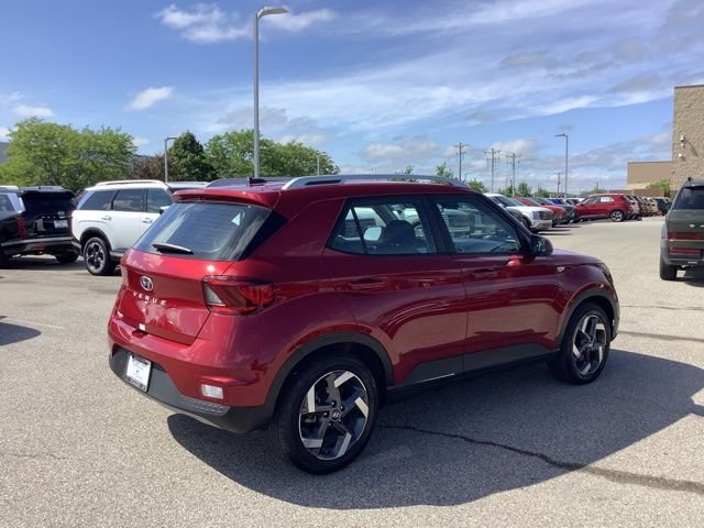 2026 Hyundai Venue SEL - Photo 6