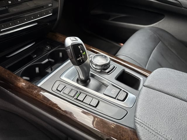 Used 2015 Brown Metallic BMW xDrive35i image 24