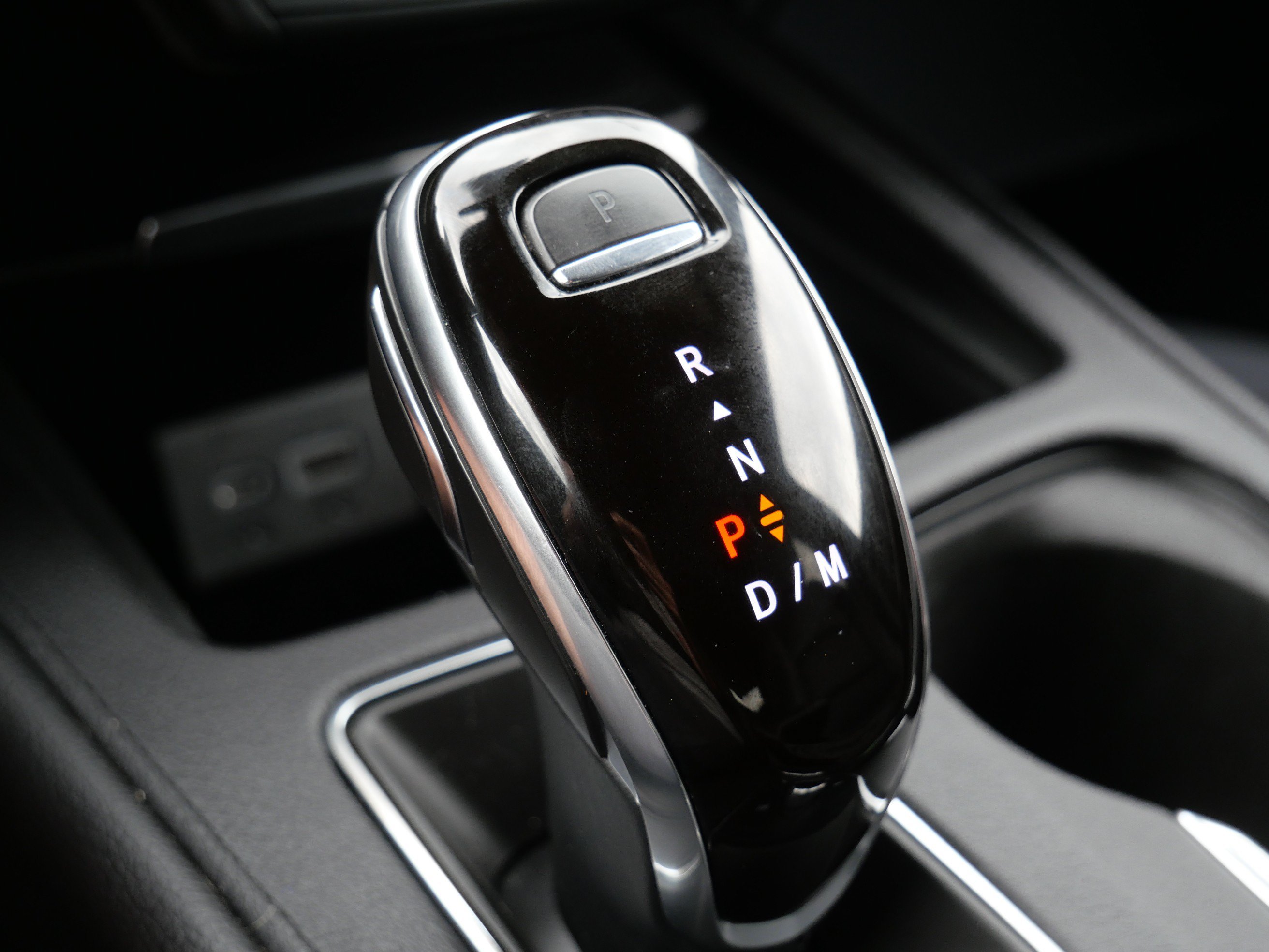 Used 2020 Stellar Black Metallic Cadillac AWD Premium Luxury image 22
