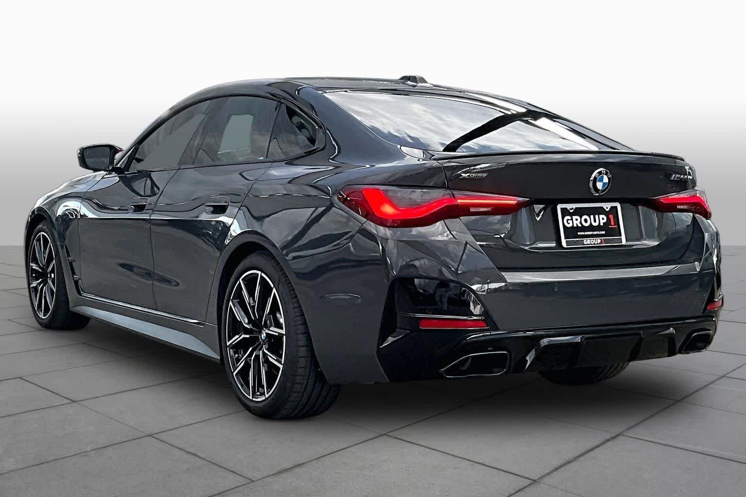 Used 2022 Dravit Gray Metallic BMW M440i xDrive image 12