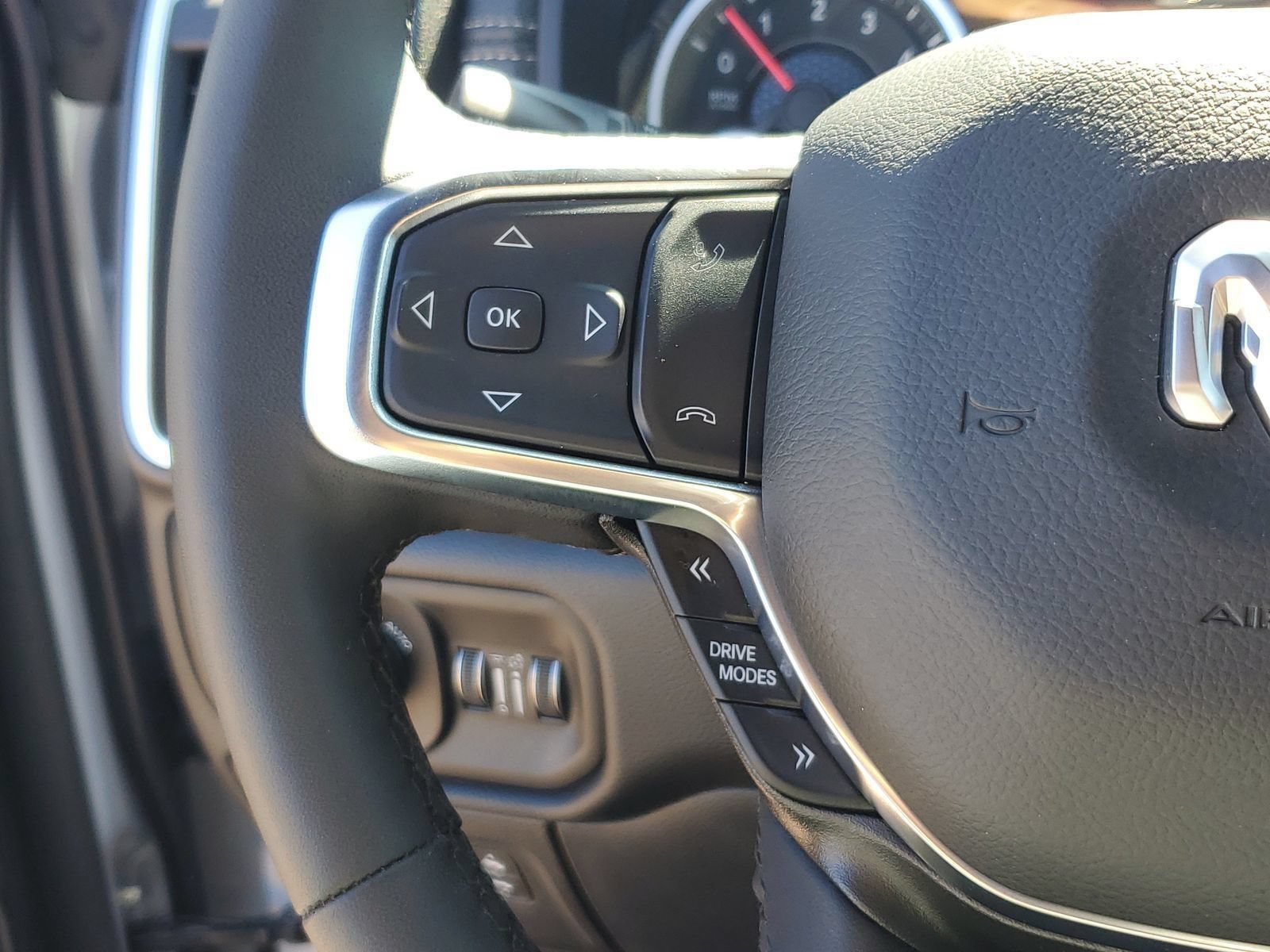 Used 2026 Silver Ram Laramie image 18
