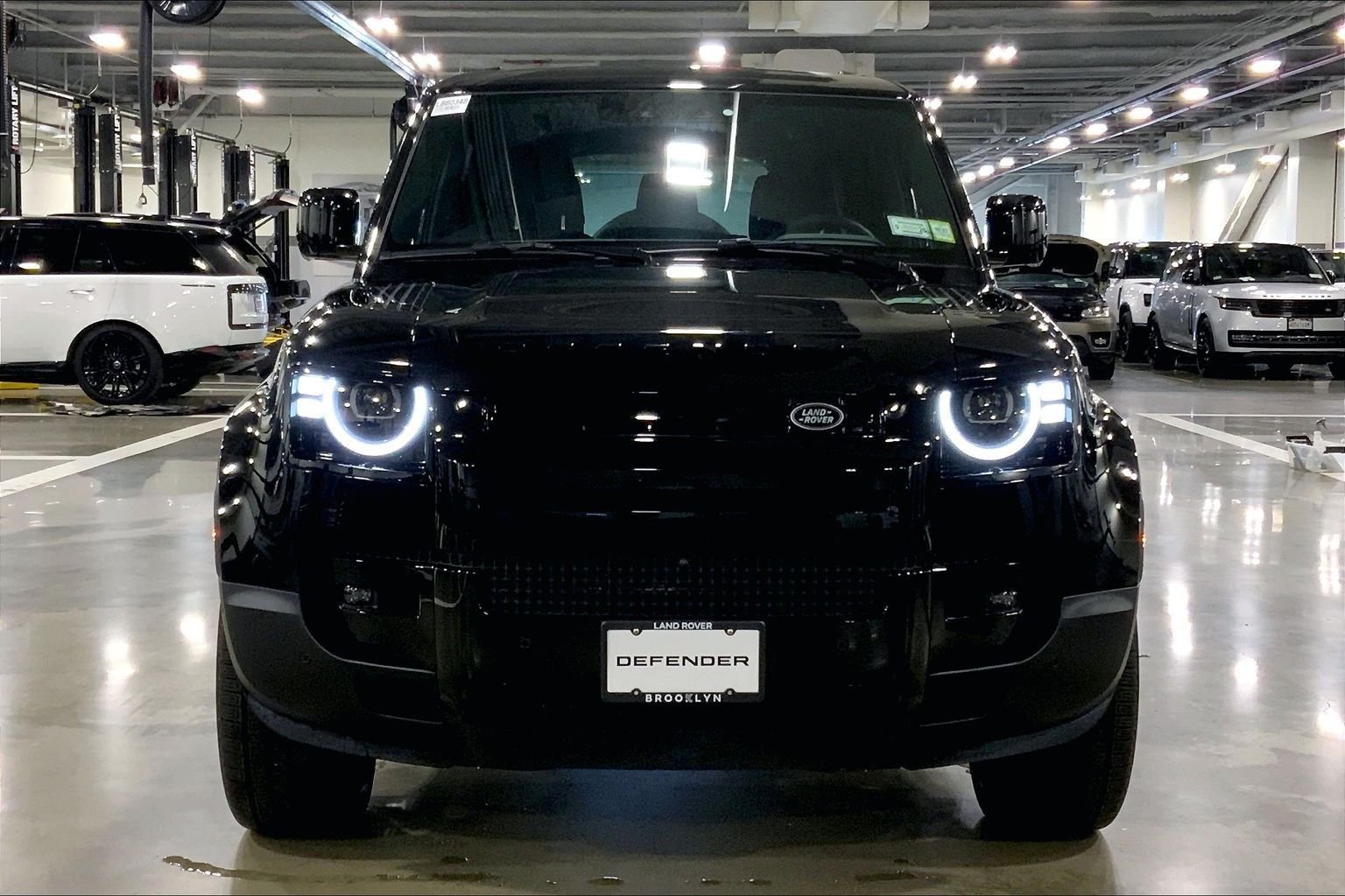 Certified Used 2026 Santorini Black Metallic Land Rover S image 2