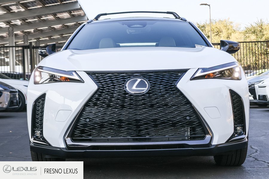 New 2026 Ultra White with Obsidian roof Lexus UX 300h F SPORT DESIGN AWD image 2