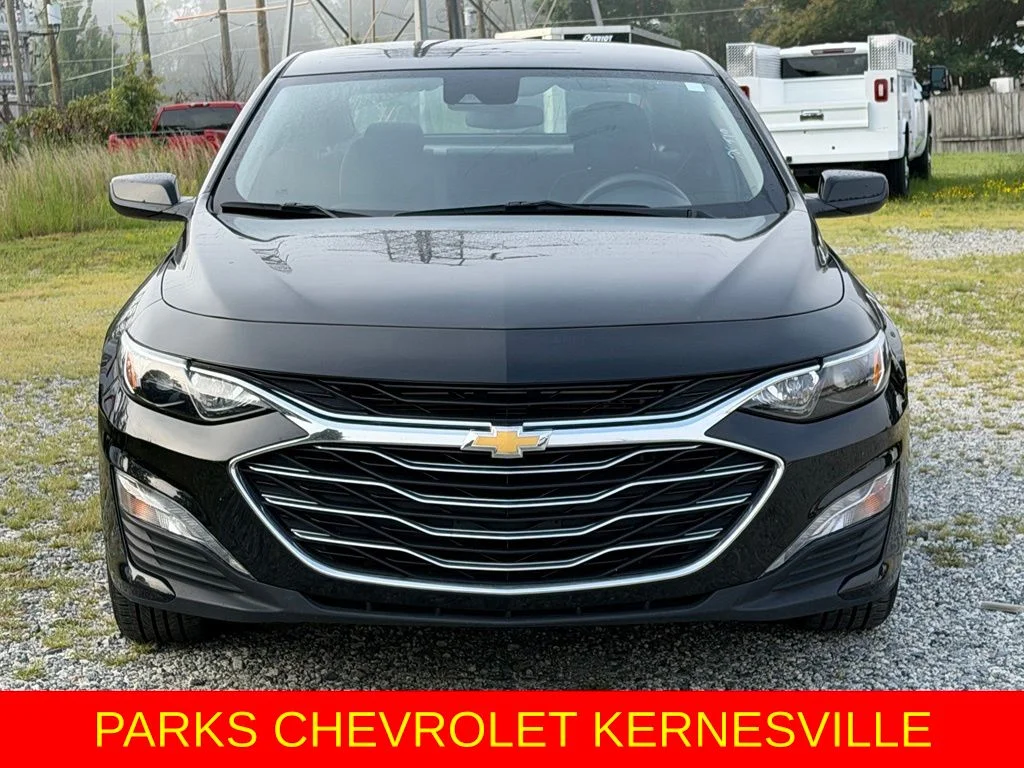 Used 2025 Black Chevrolet LT image 2