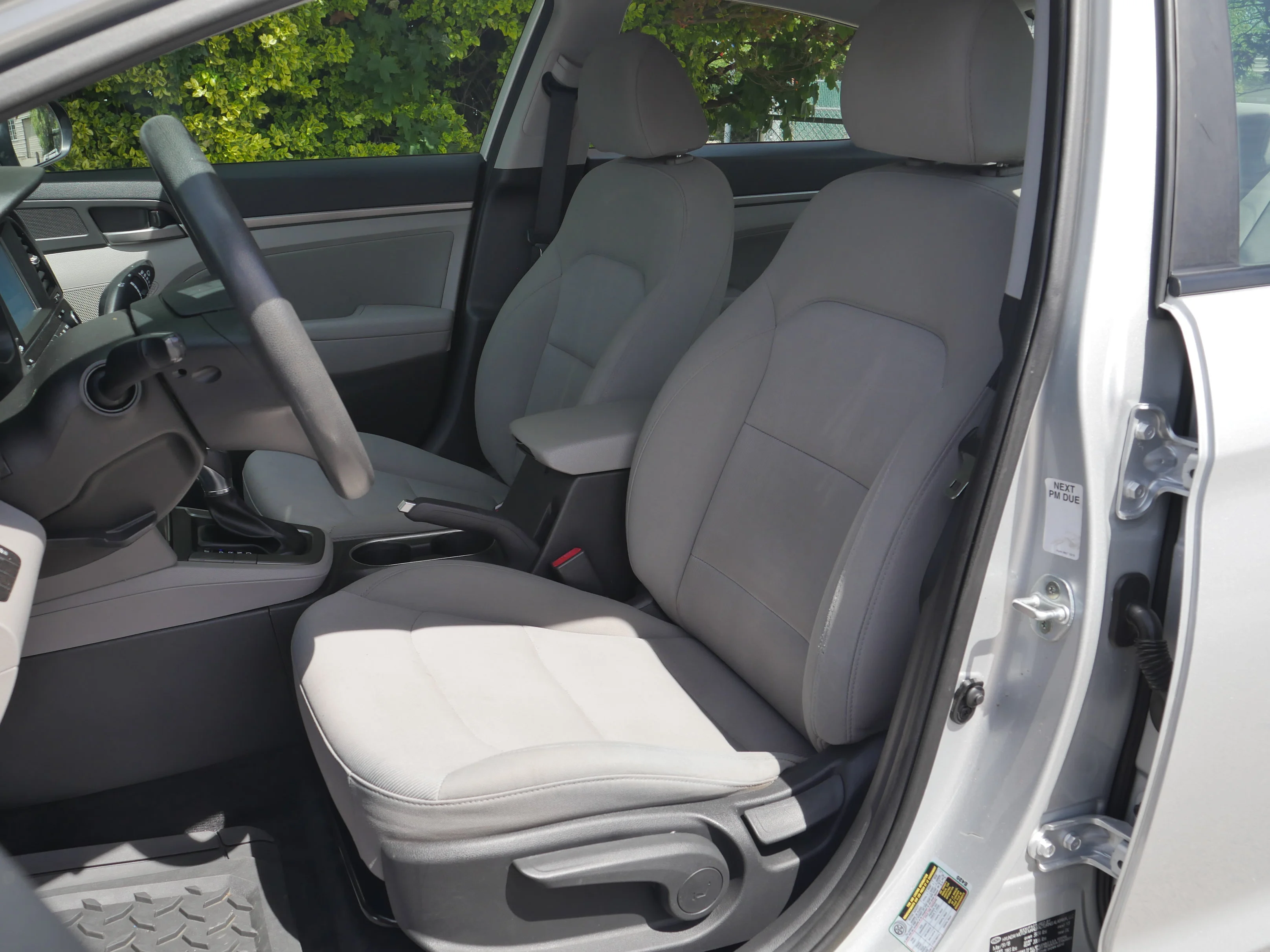 Used 2018 Symphony Silver Hyundai SEL image 26