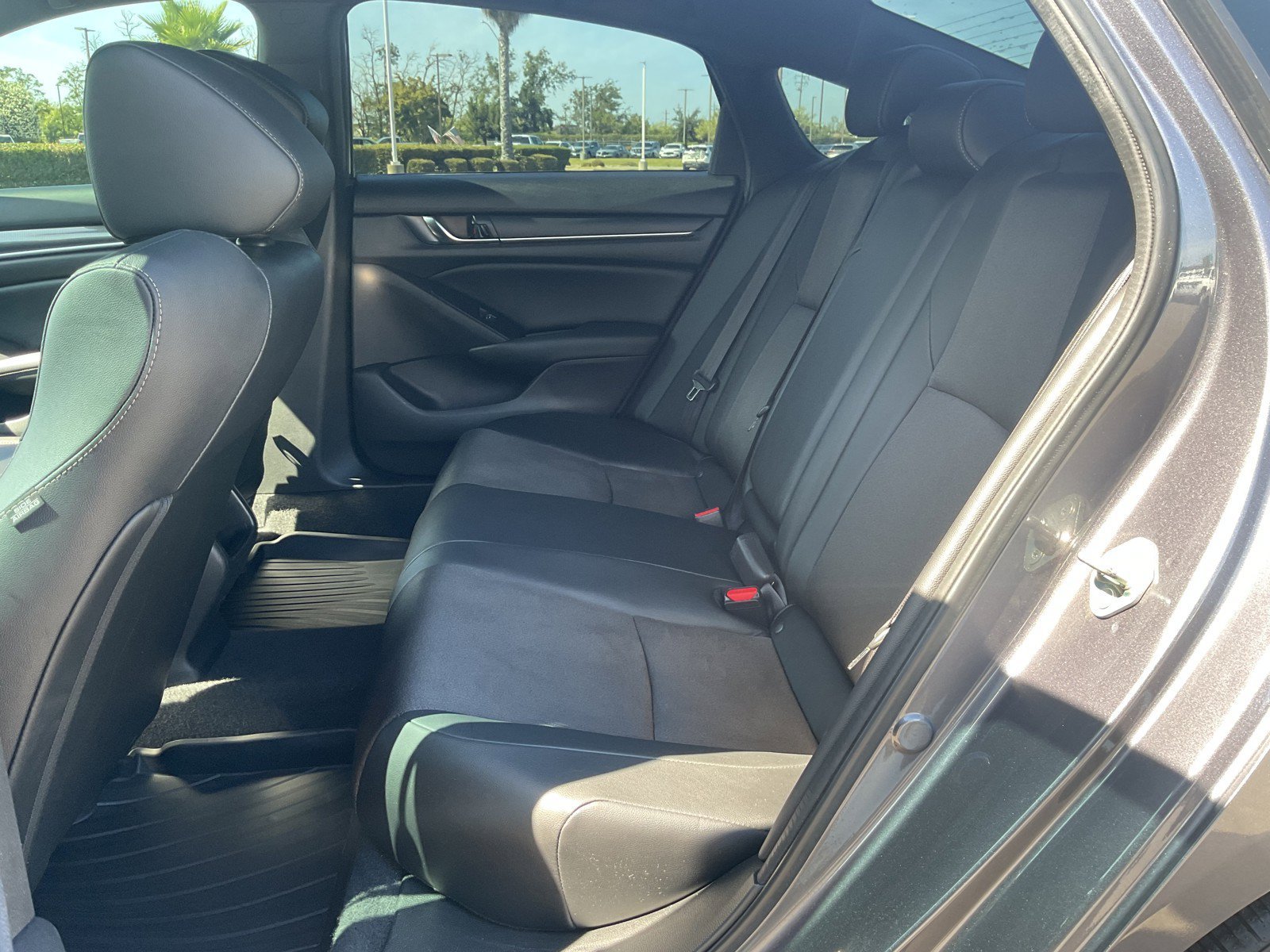 Used 2020 Modern Steel Metallic Honda Sport image 12