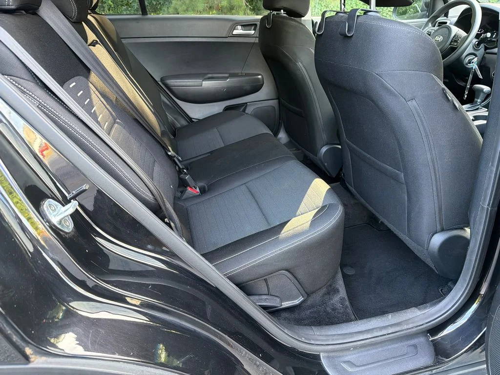 Used 2018 Red Kia LX image 15