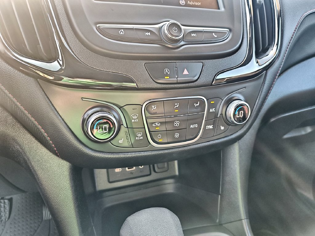 Used 2022 Blue Chevrolet RS image 19