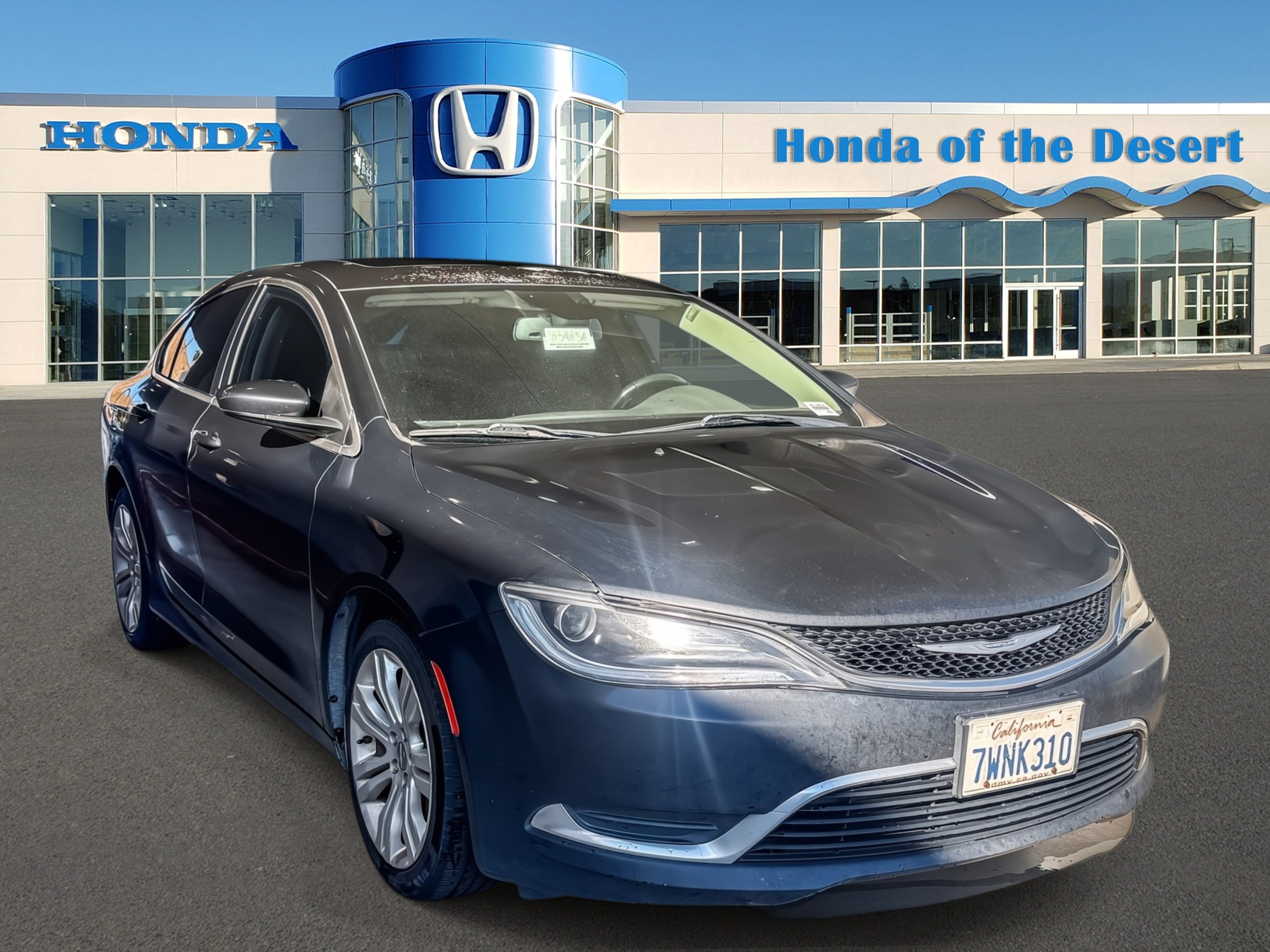 2016 Chrysler 200 Limited's photo