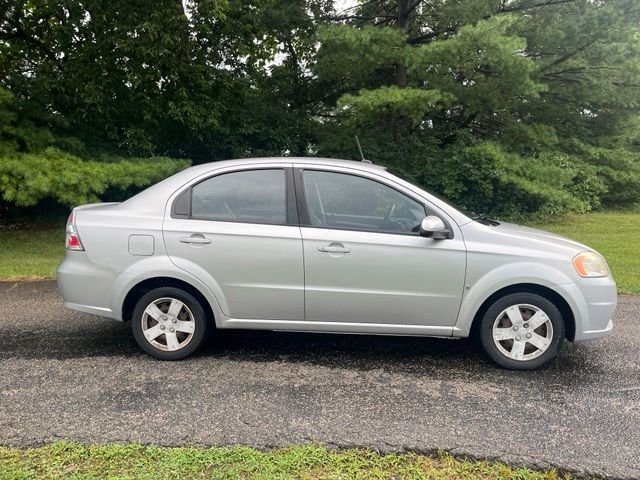 Used 2009 Chevrolet Aveo 1LS with VIN KL1TD56E99B625474 for sale in Xenia, OH
