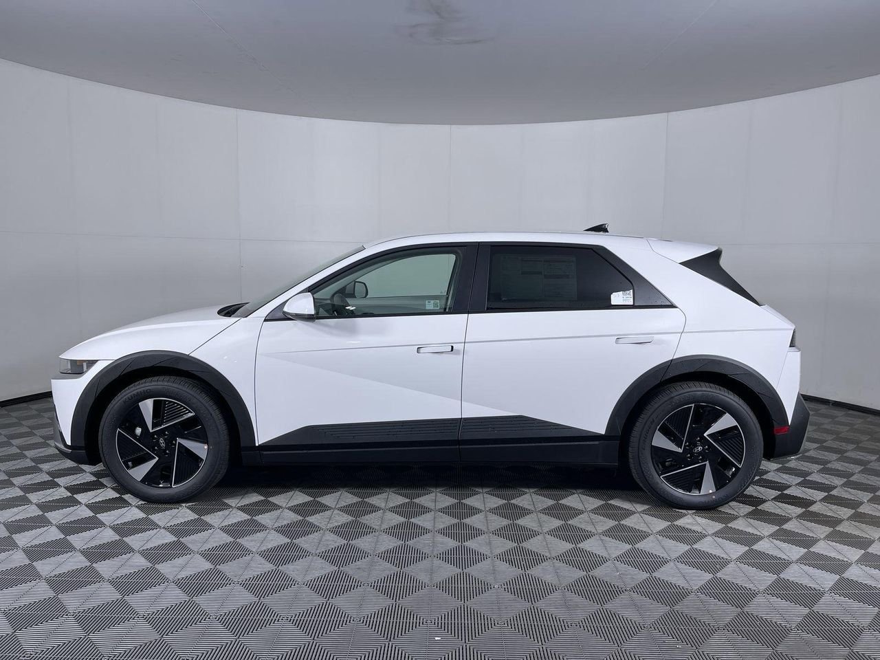 New 2026 Atlas White Matte Hyundai SEL image 8