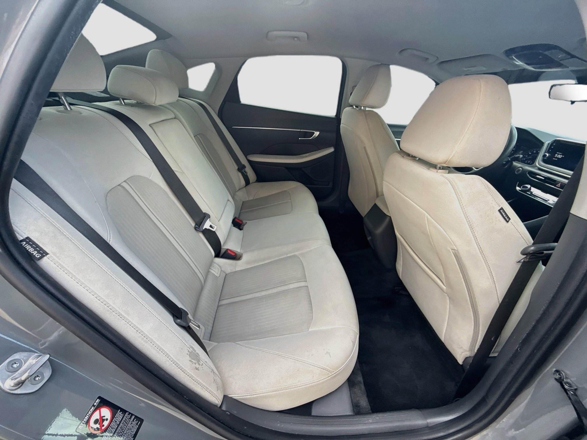 Used 2023 Hampton Gray Hyundai SEL image 26