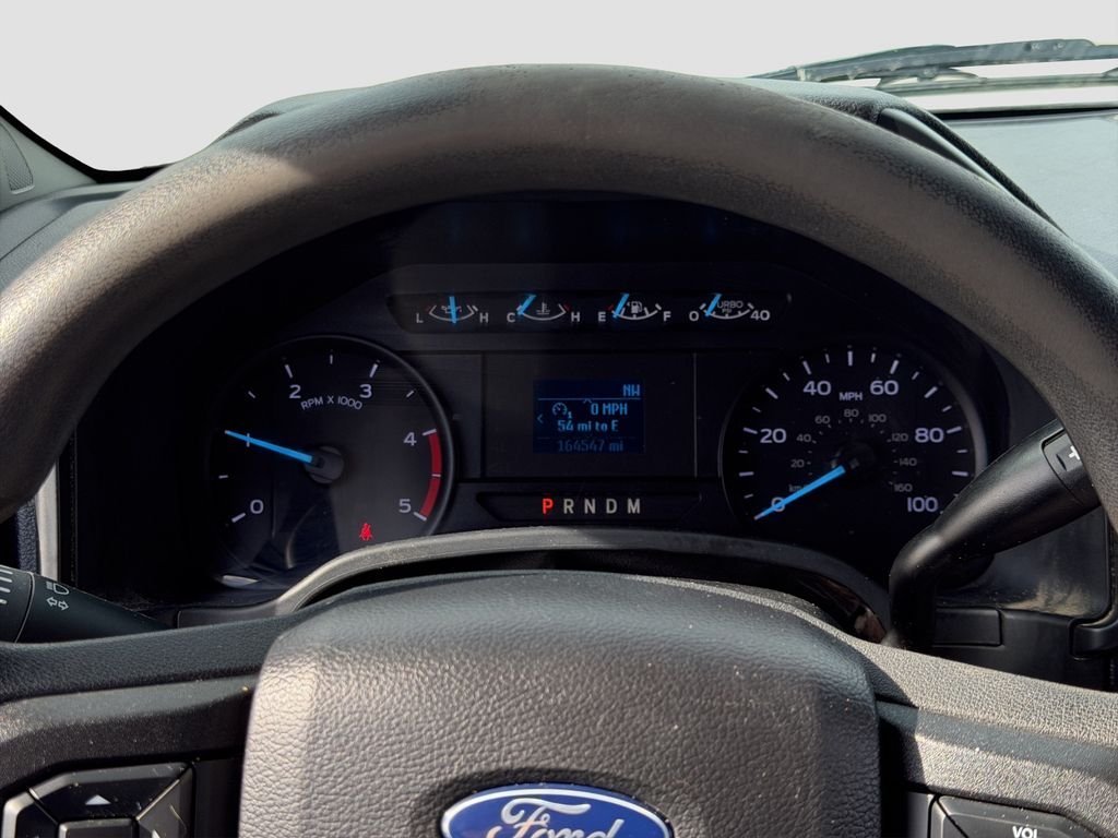 Used 2020 White Ford XL image 25