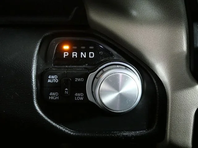 Used 2019 Black Ram Laramie image 25
