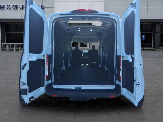 New 2026 Oxford White Ford Cargo Van image 30
