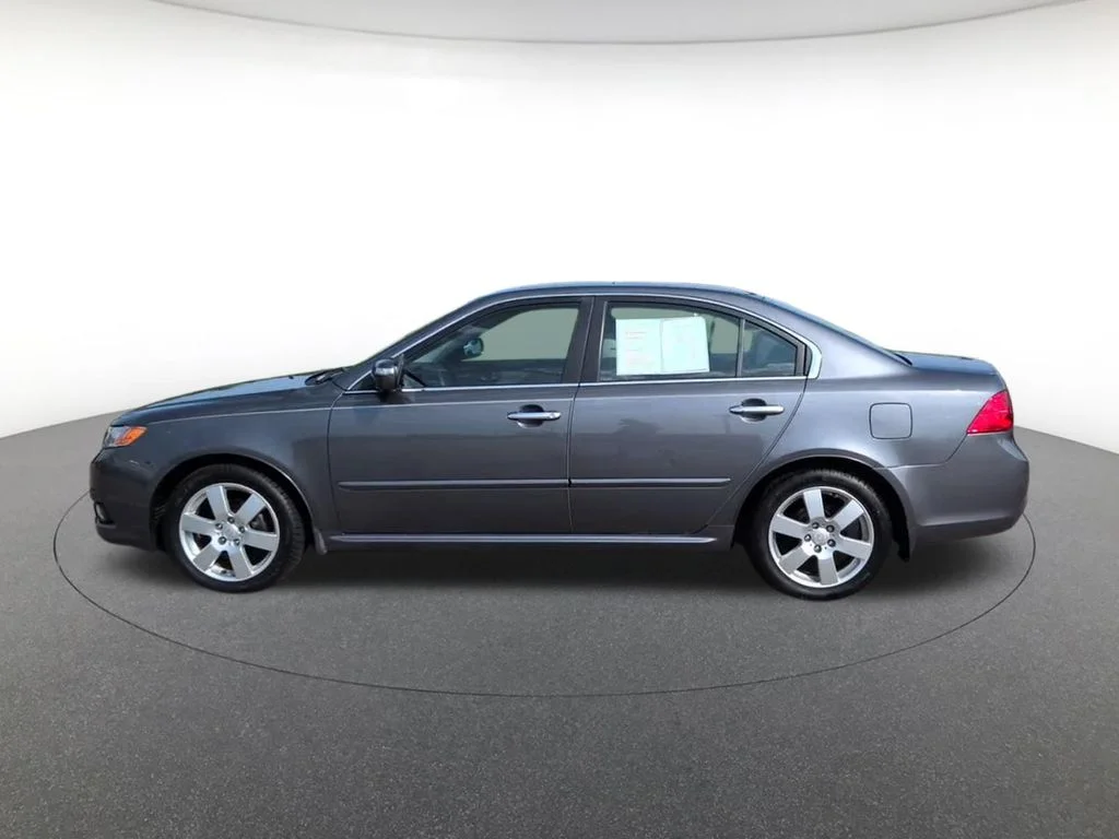Used 2009 Gray Kia EX image 12