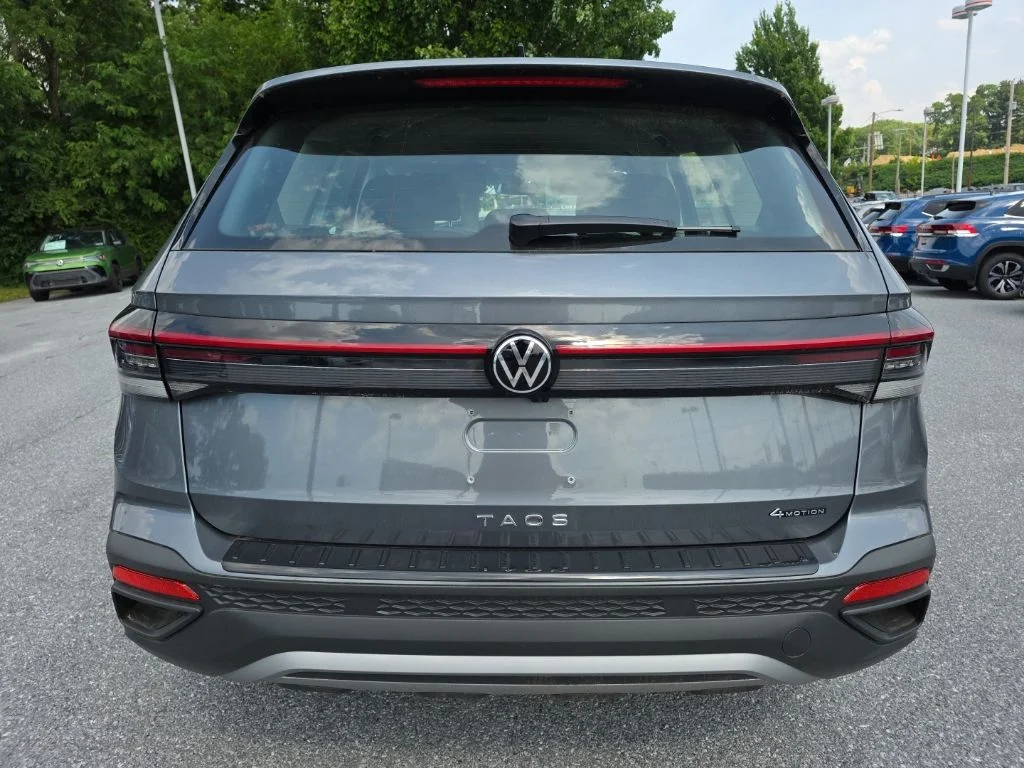 2026 Volkswagen Taos S - Photo 6