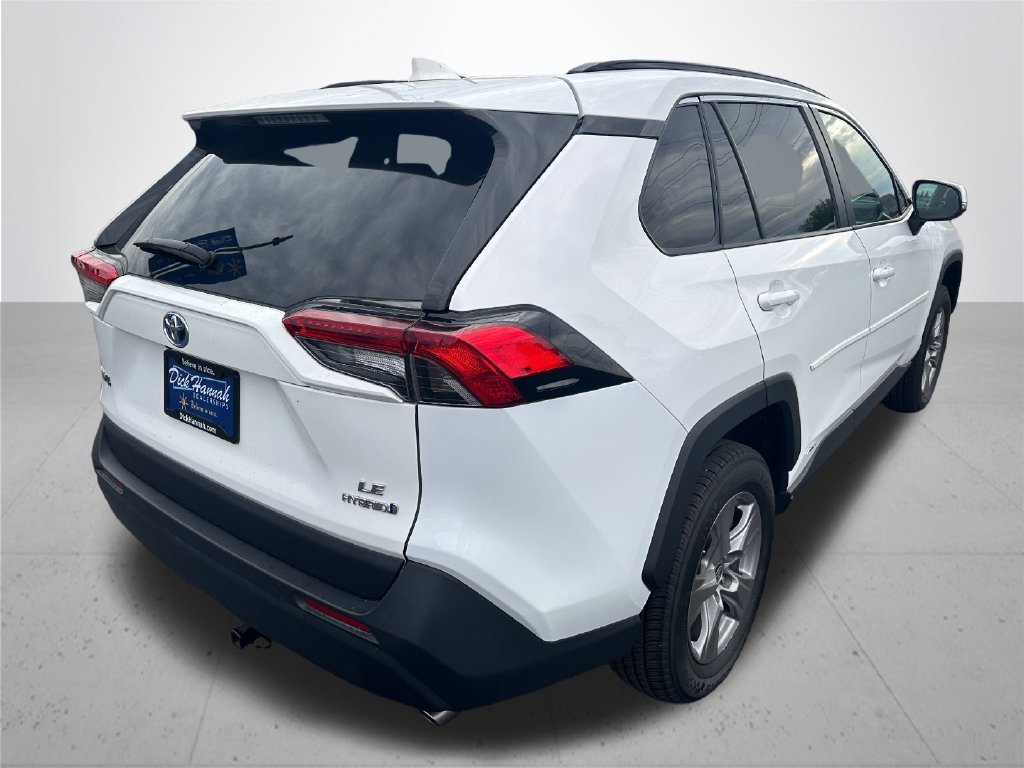 Used 2024 White Toyota LE image 7