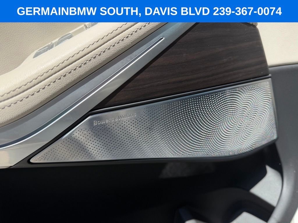 Certified Used 2024 Alpine White BMW xDrive40i image 28