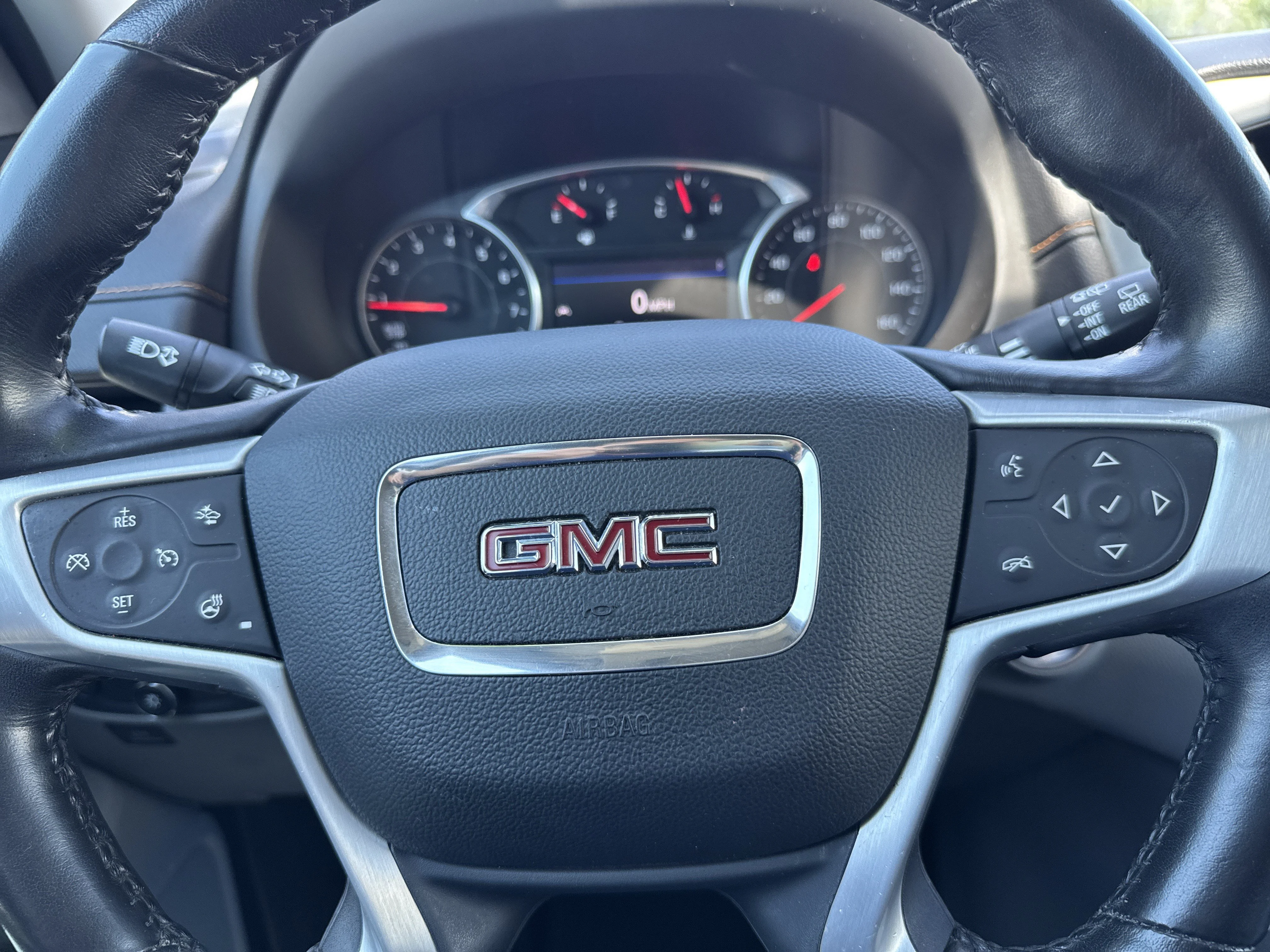 Used 2020 Red Quartz Tintcoat GMC SLT image 15