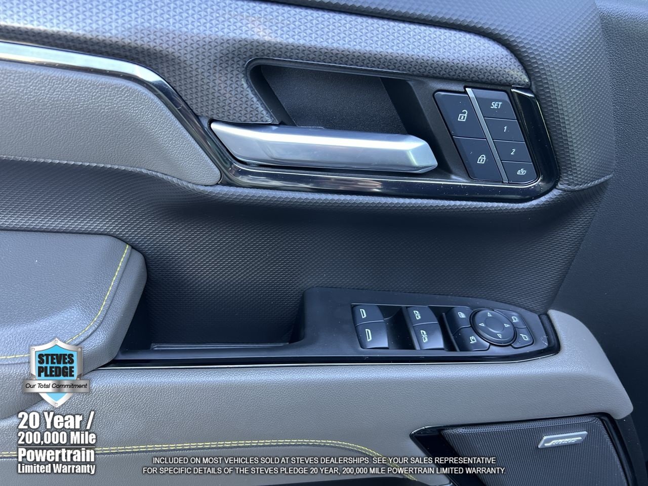 Used 2024 Black Chevrolet ZR2 image 27