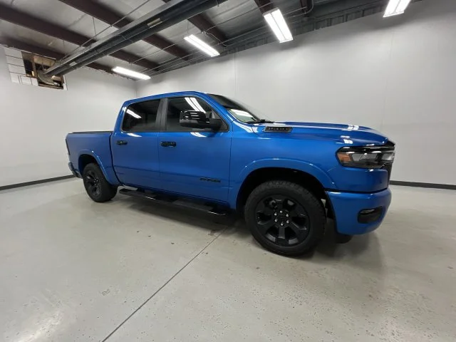 Used 2025 Blue Ram Big Horn/Lone Star image 9