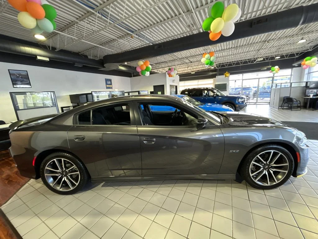 2023 Dodge Charger R/T - Photo 11