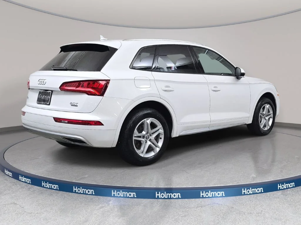 Used 2018  Audi 2.0T Premium image 6