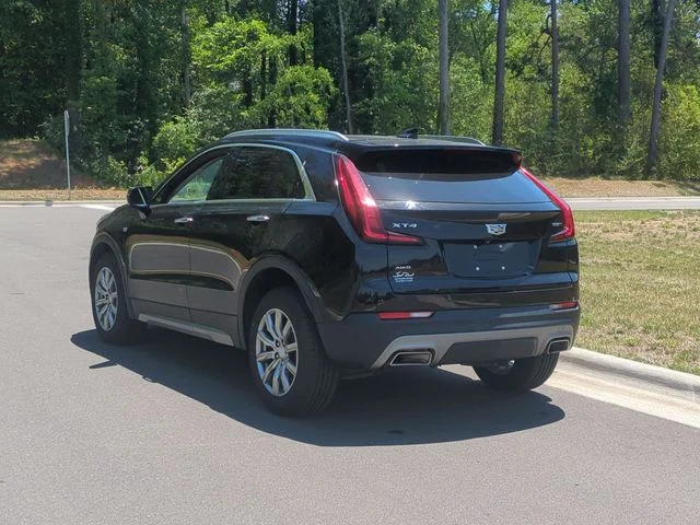 Used 2022 Black Cadillac Premium Luxury image 11