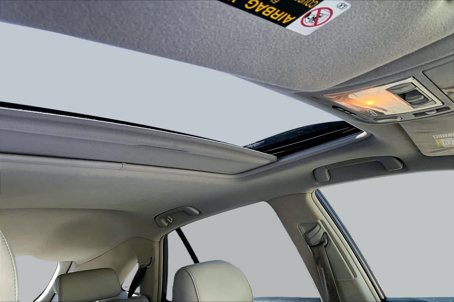 Used 2008 Millennium Silver Metallic Lexus  image 13