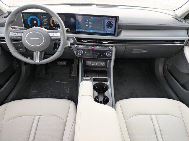 New 2026 Aero Silver Hyundai SE image 35