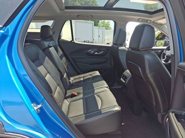 Used 2024 Riptide Metallic GMC AT4 image 31