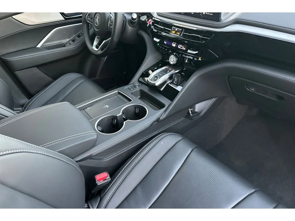New 2026 Platinum White Pearl Acura w/Technology Package image 13