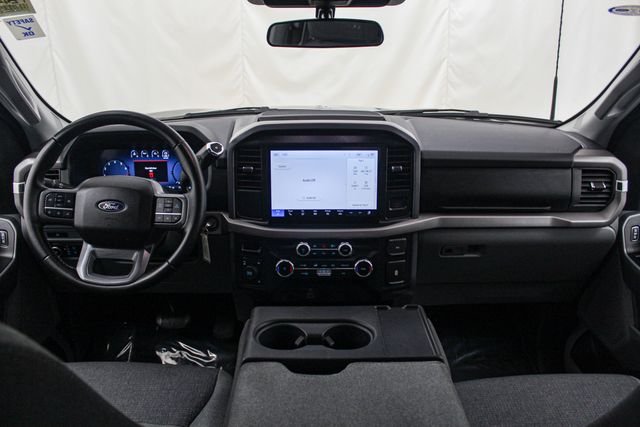 Used 2025 Black Ford XLT image 19