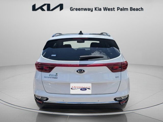 Used 2022 White Kia EX image 7