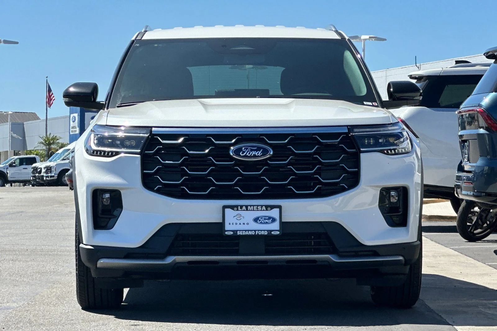 New 2026 White Ford Platinum image 8