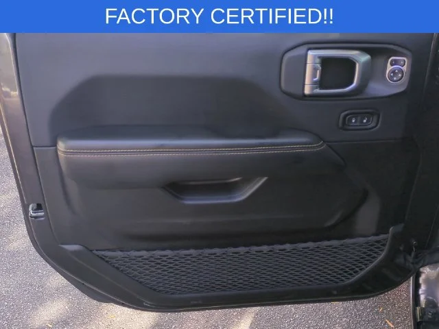 Used 2026 Gray Jeep Sahara image 12