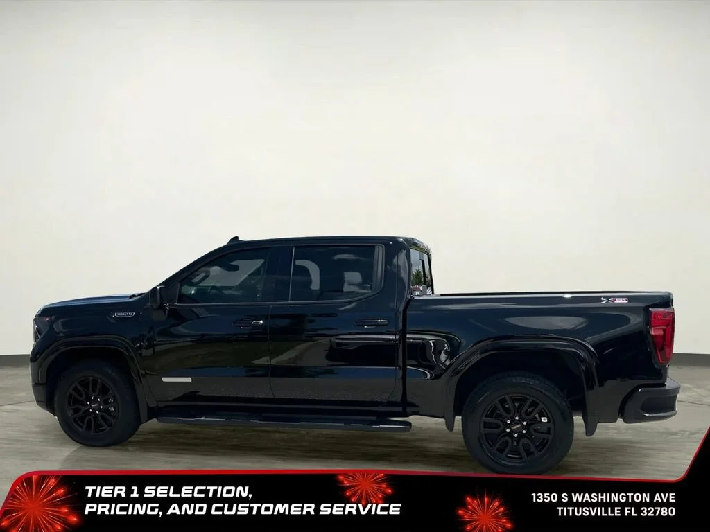 Used 2026 Onyx Black GMC Elevation image 3