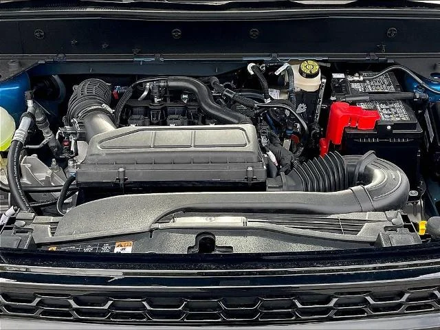 New 2026 Velocity Blue Metallic Ford Outer Banks® image 43