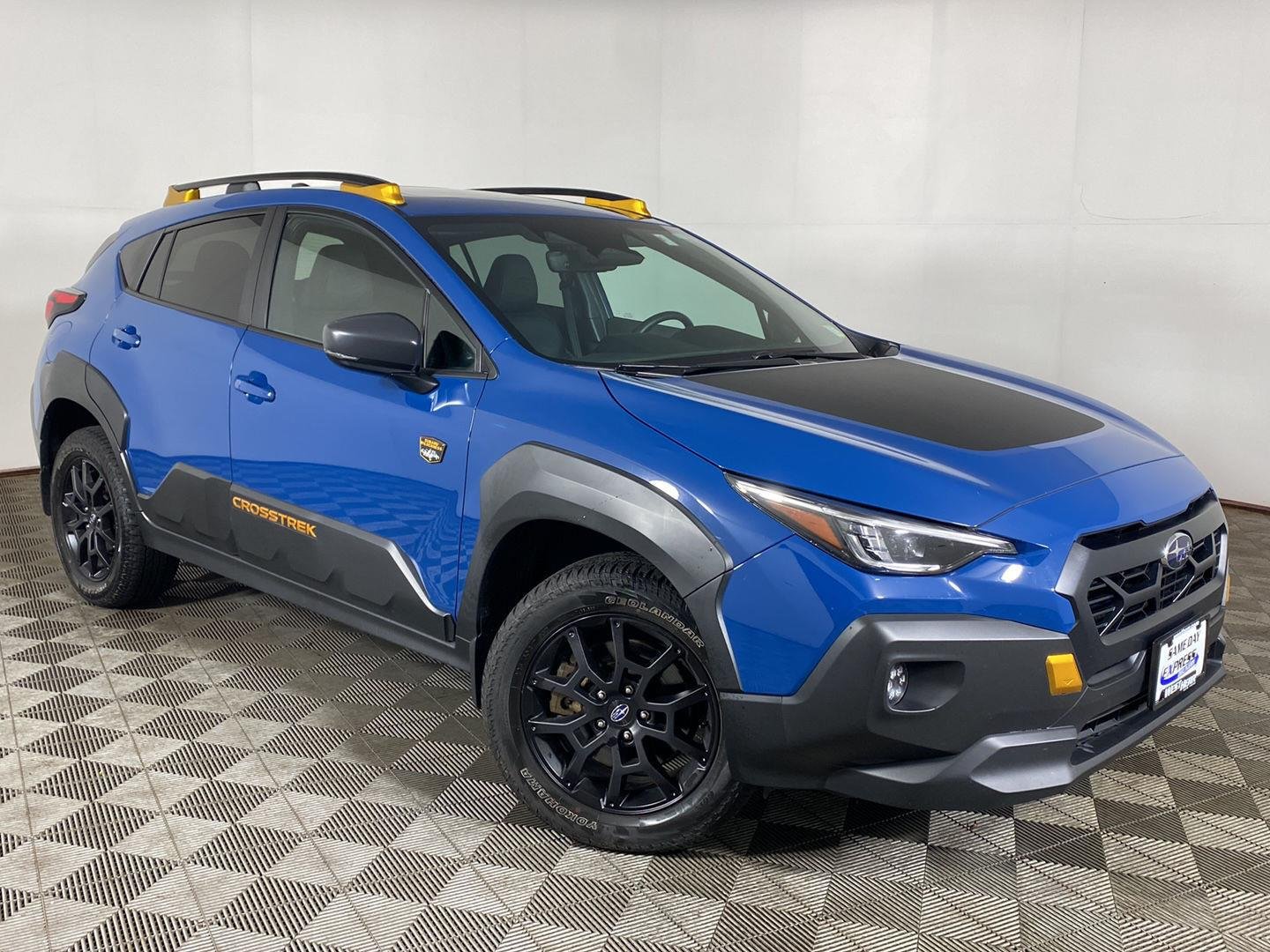 Used 2024 Geyser Blue Pearl Subaru Wilderness image 1