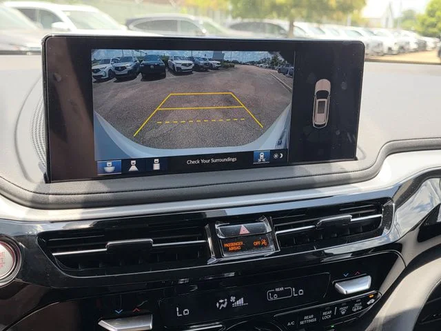 New 2026 Platinum White Pearl Acura w/Technology Package image 9