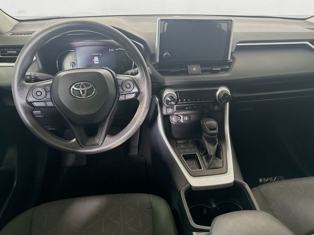 Used 2024 Silver Sky Metallic Toyota XLE image 19