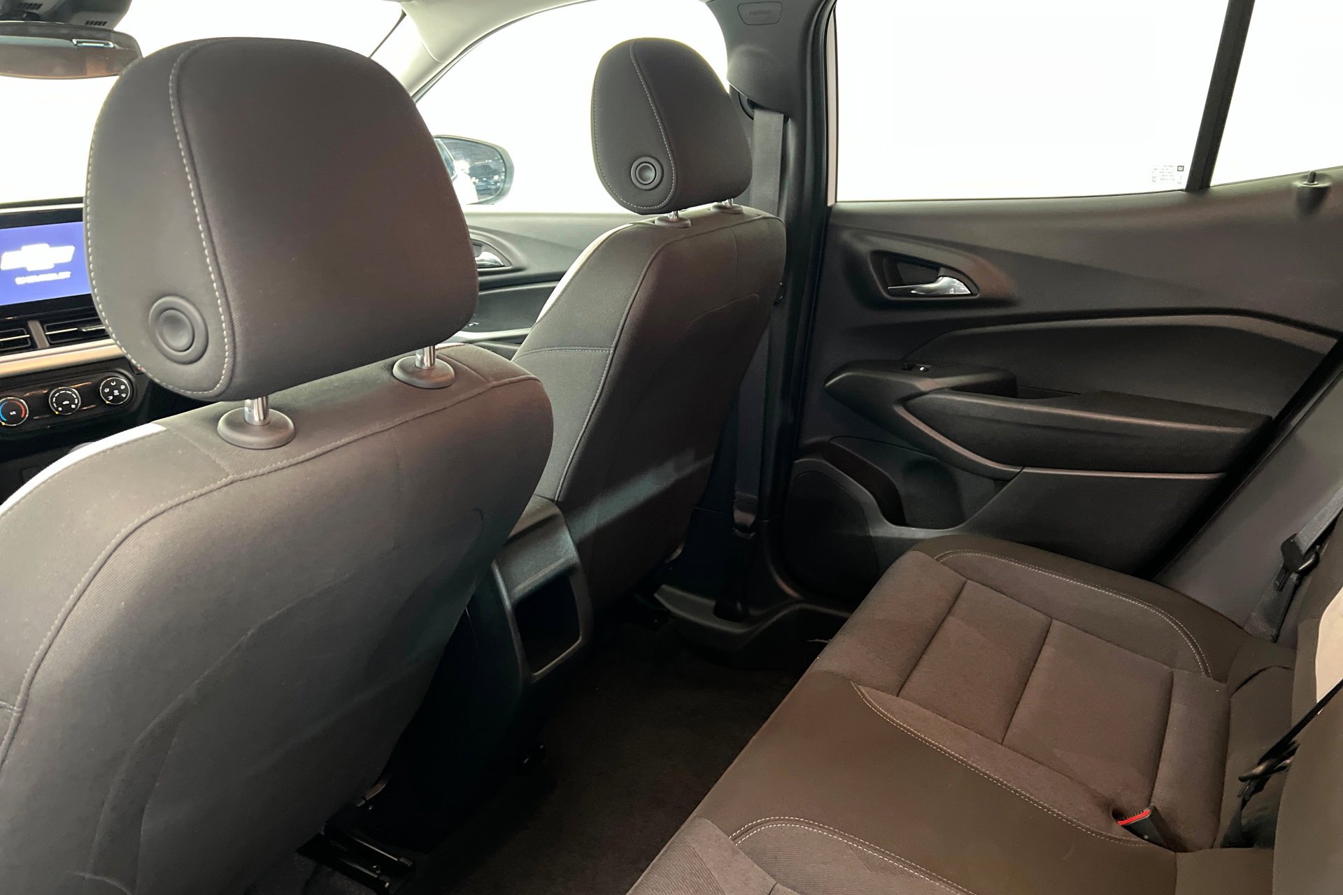 Used 2024 Summit White Chevrolet LS image 20