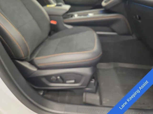 New 2026 Space White Metallic Ford Tremor® image 11