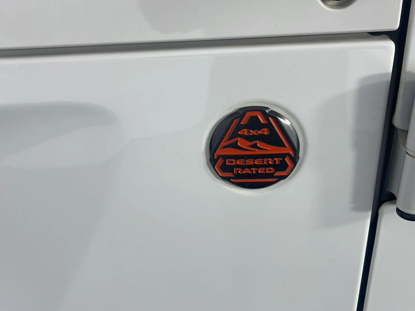 Used 2022 Bright White Clearcoat Jeep Mojave image 33