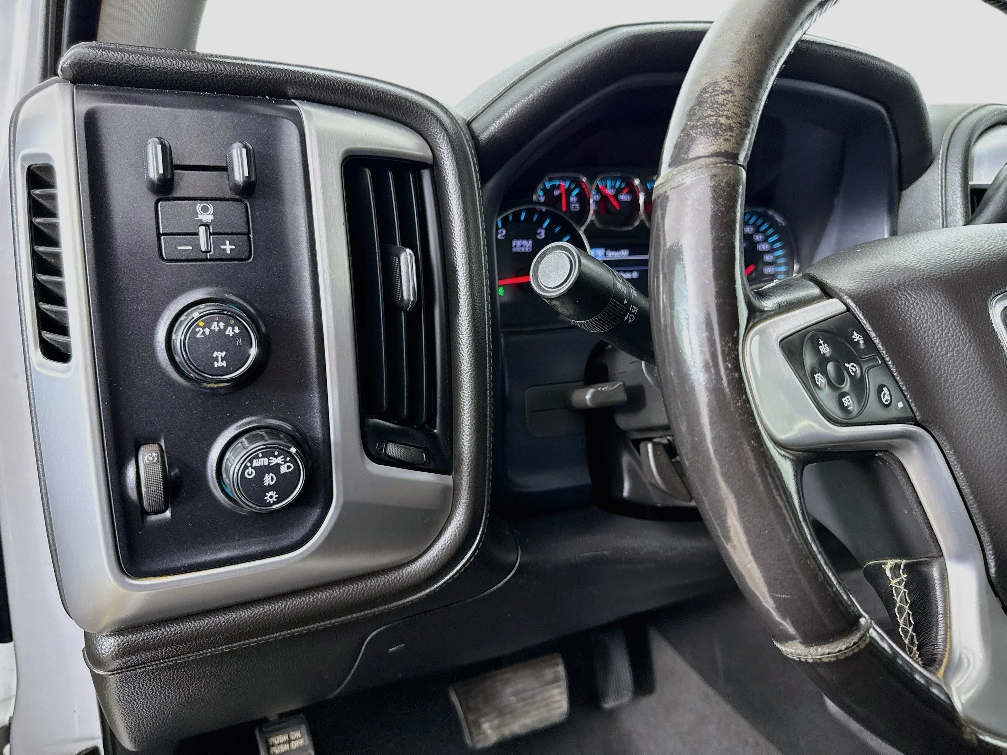Used 2019 SUMMIT WHITE GMC SLT image 12