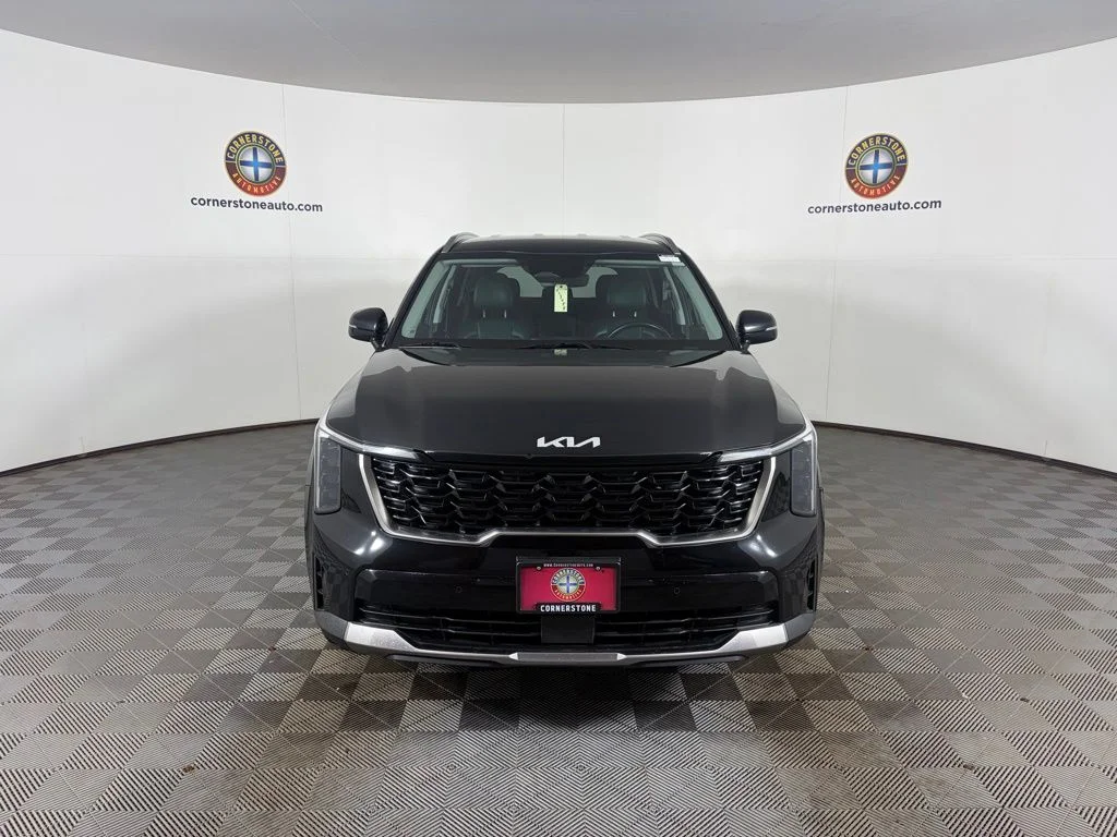 Used 2024 Black Kia S image 16