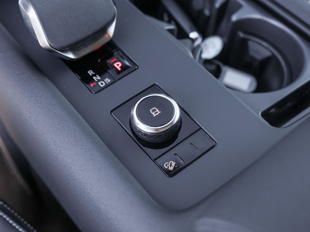 2025 Land Rover Discovery S - Photo 27