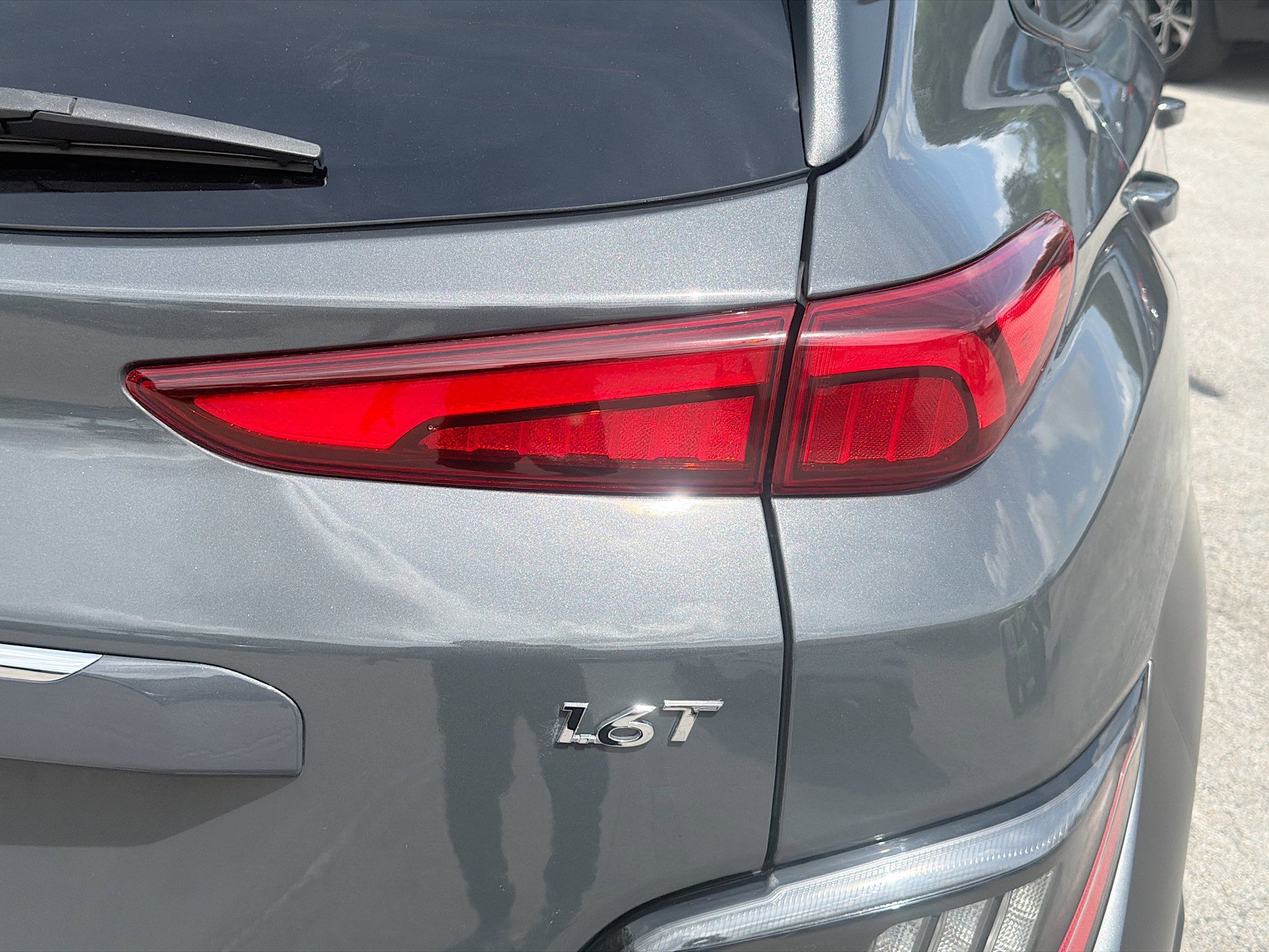 Used 2023 Ecotronic Gray Hyundai Limited image 25